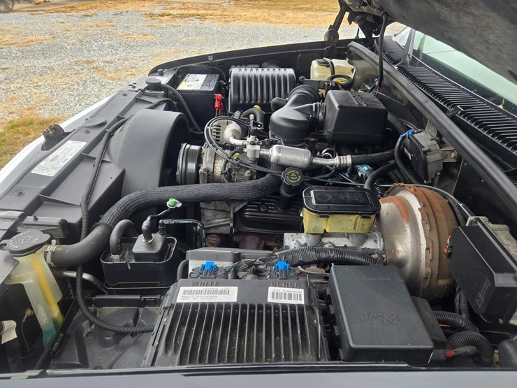 1998-chevrolet-k1500-image-21