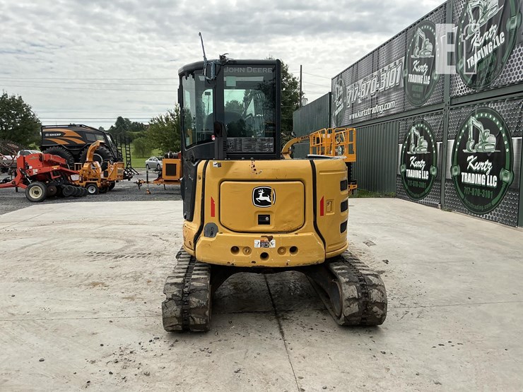 2022-deere-50g-image-3