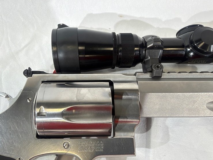 #15-•-smith-&-wesson-460-revolver-image-53