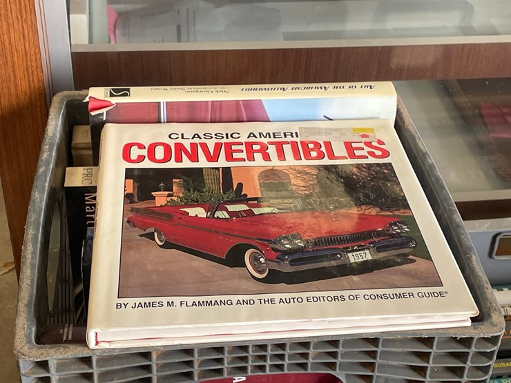 #1061-•-car,-textbooks,-shop-manuals-(on-site-in-las-cruces,-nm)-image-21