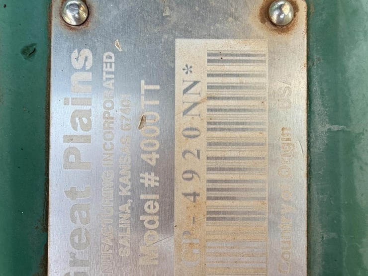 great-plains-4000tt-image-23