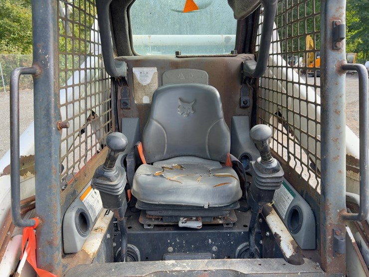 2006-bobcat-s185-image-16