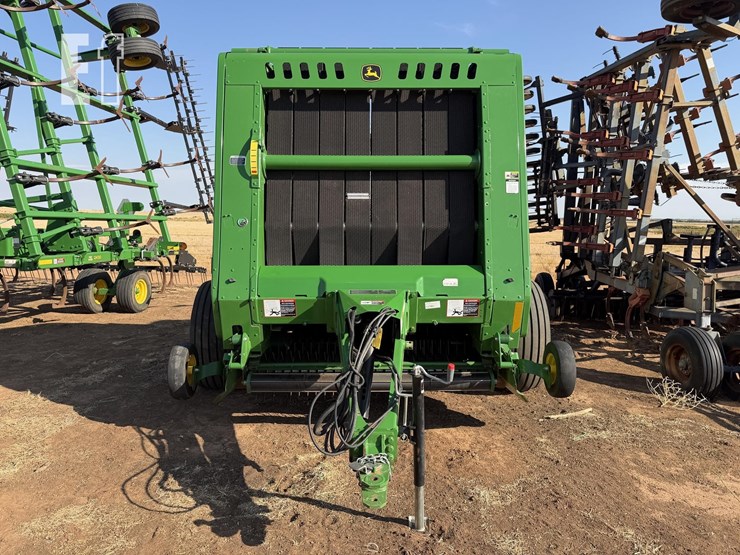 2019-john-deere-560m-image-9