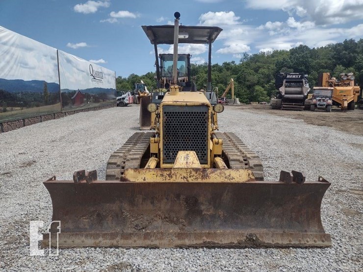 komatsu-d20p-image-2