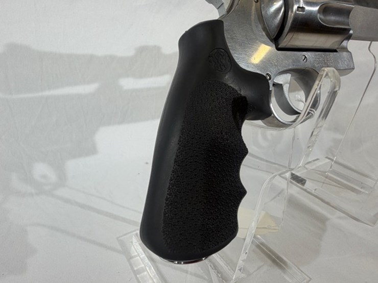 #15-•-smith-&-wesson-460-revolver-image-20