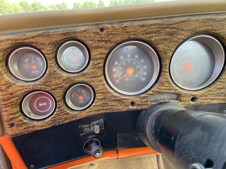 #11990-•-1976-chevy-silverado-pickup-(has-id-title)-(mosinee,-wi)-image-38