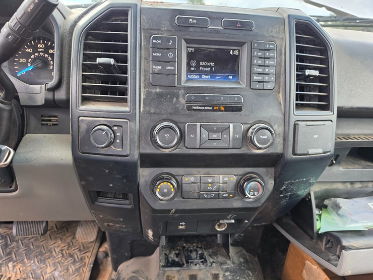 2016-ford-f150-image-41