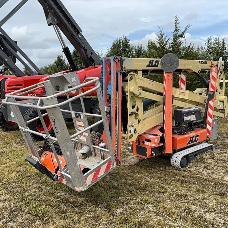 JLG X500AJ