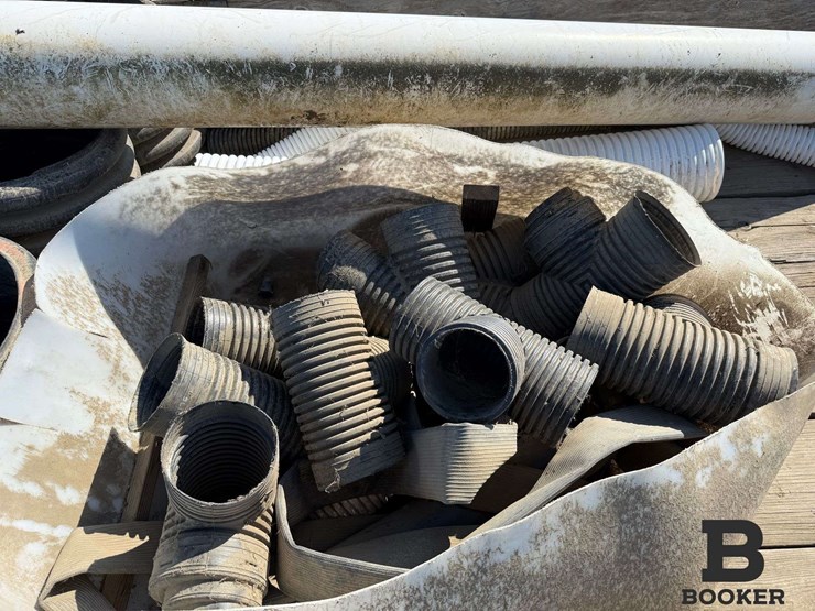 assorted-drain-tile-fittings-&-pipe-image-11