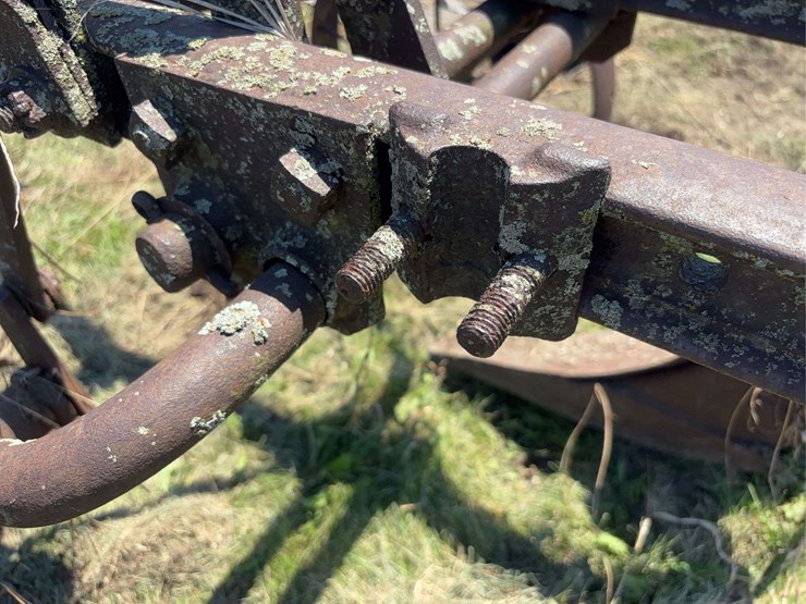 john-deere-14-image-25