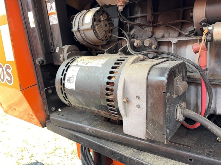 jlg-600s-image-14
