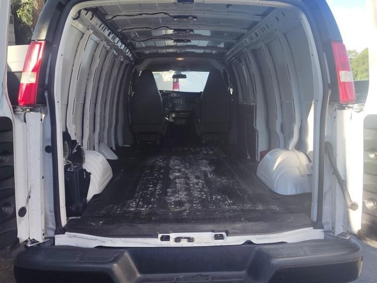 2019-chevrolet-2500-image-5