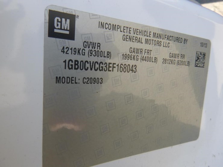 2014-chevrolet-2500-image-16
