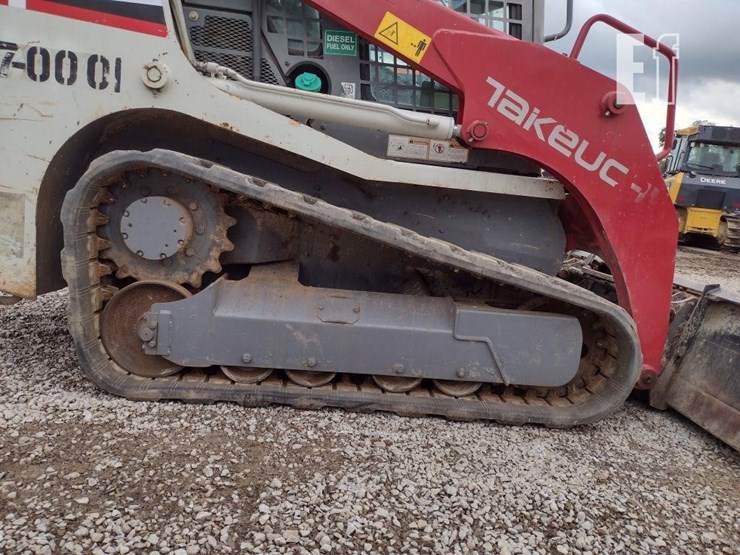 2019-takeuchi-tl8-image-19