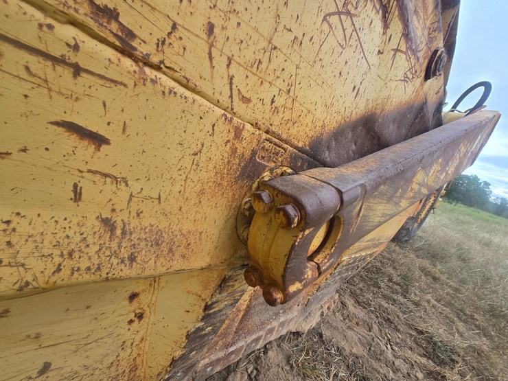 caterpillar-621-image-69