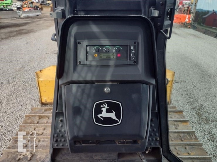 deere-650k-xlt-image-7
