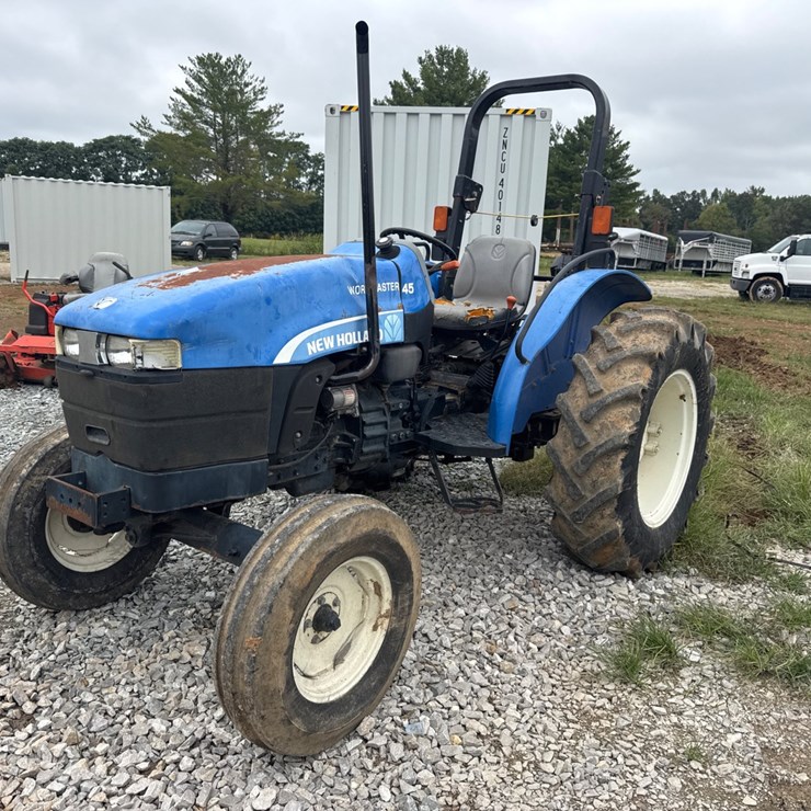 NEW HOLLAND WORKMASTER 45