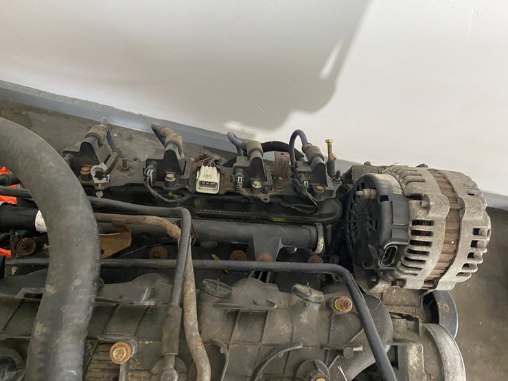 #17465-•-2004-chevy-6.0l-v8-engine-(arpin,-wi)-image-10