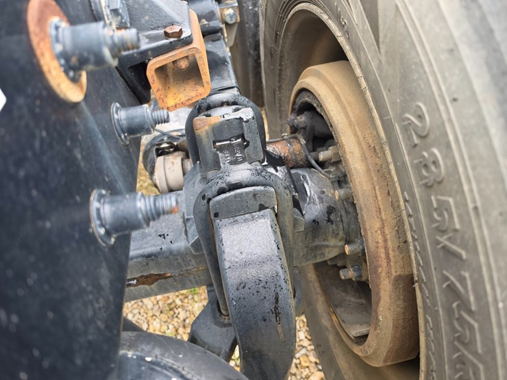 2018-peterbilt-389-image-121