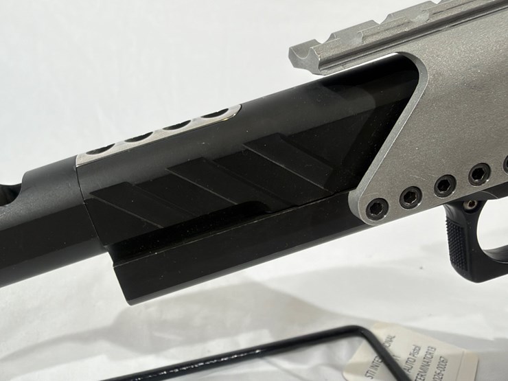 #5-•-sti-international-2011-pistol-image-12