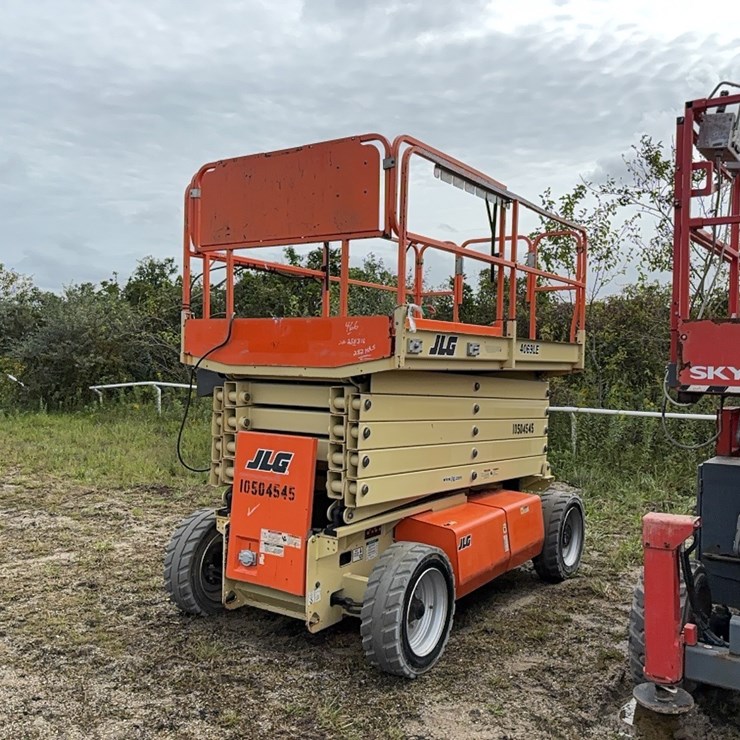 2002 JLG 4069LE