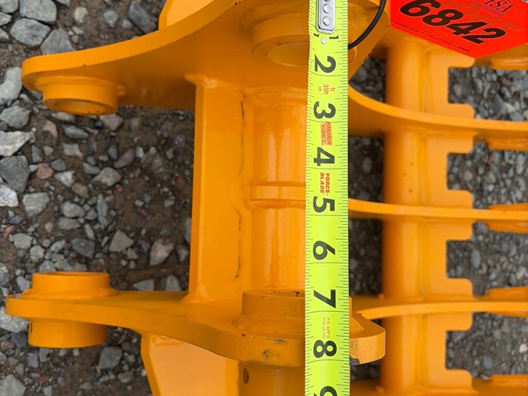 caterpillar-305-image-5