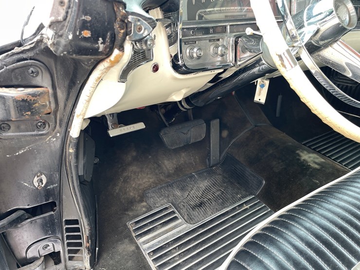 #9072-•-1956-cadillac-eldorado-seville-(has-mn-title)-(hutchinson,-mn)-image-36