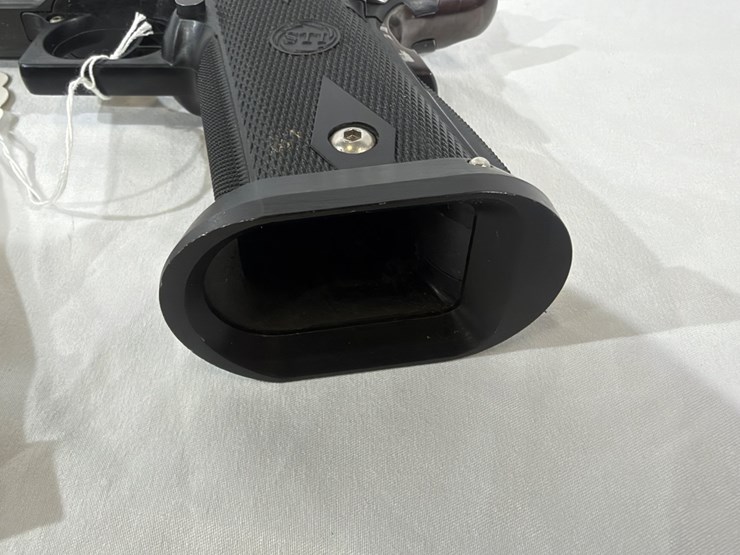 #5-•-sti-international-2011-pistol-image-44