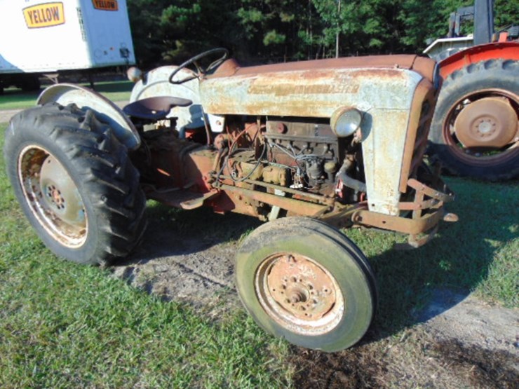 ford-801-image-2