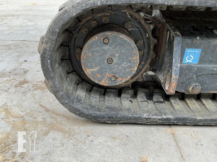 2019-deere-60g-image-10
