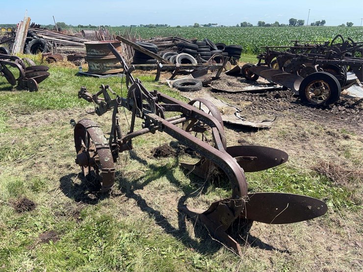 john-deere-14-image-7