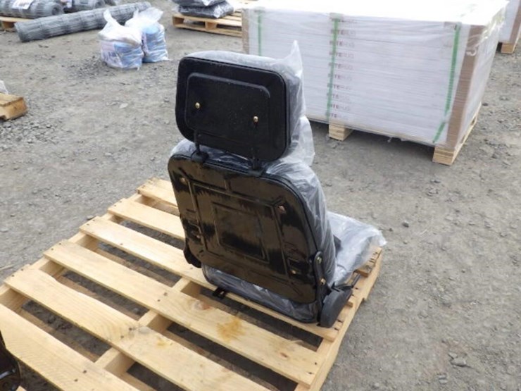waterproof-equipment-seat-image-3