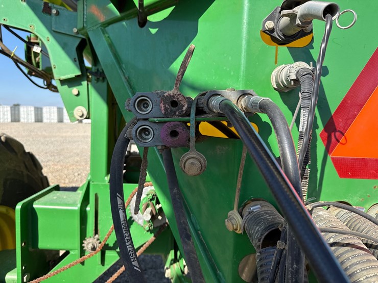 john-deere-1890-image-20