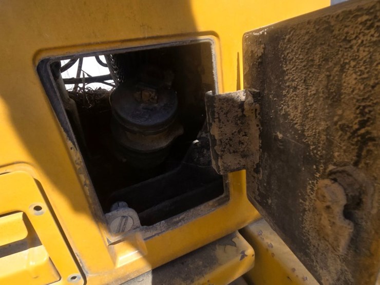 2015-caterpillar-914k-image-21