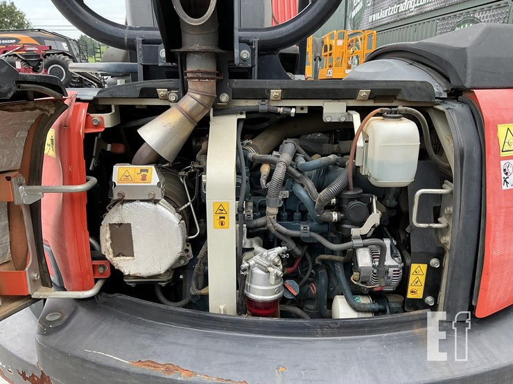 2020-kubota-kx057-4-image-21