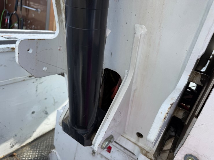 2013-international-durastar-4300-image-72