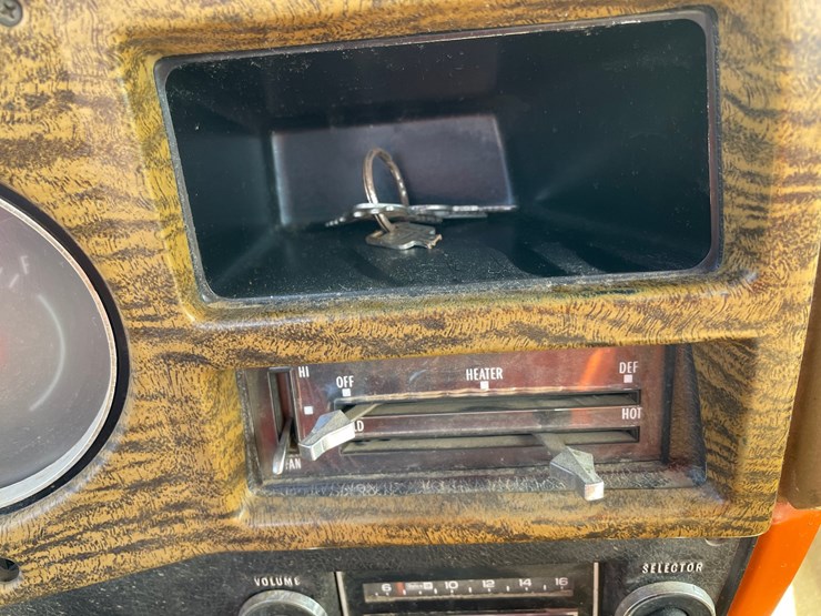 #11990-•-1976-chevy-silverado-pickup-(has-id-title)-(mosinee,-wi)-image-41
