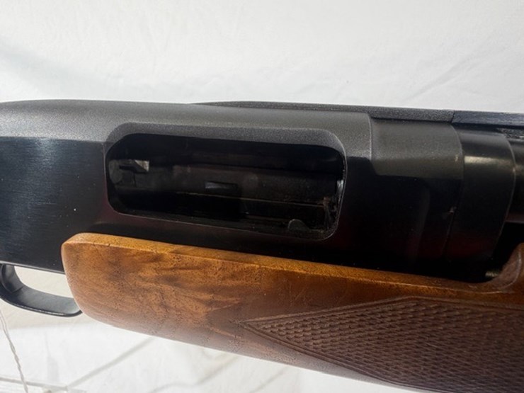 #12-•-winchester-model-12-shotgun-image-31