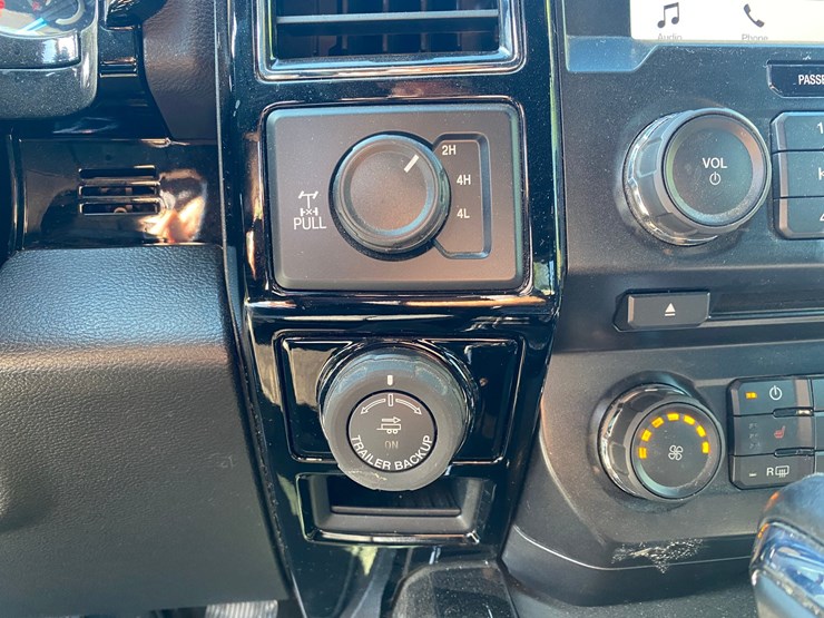 2018-ford-f150-image-47