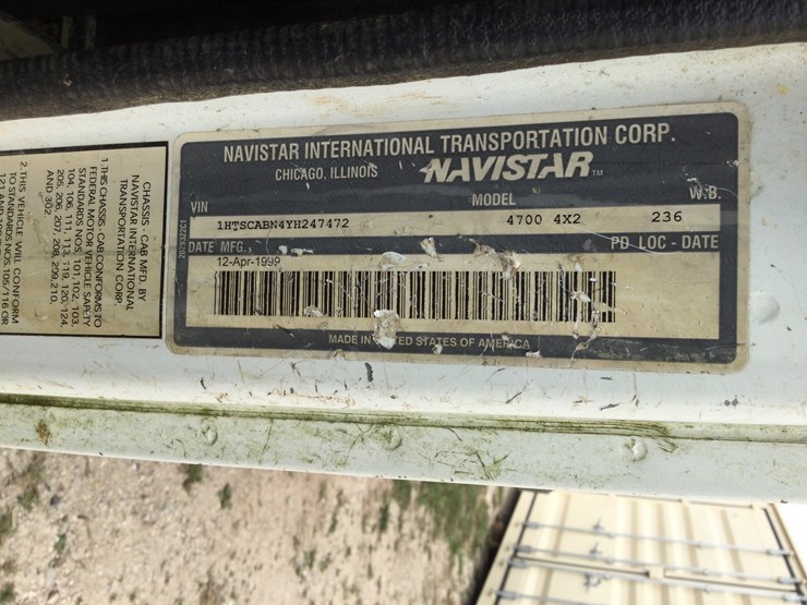 2000-international-durastar-4300-image-13