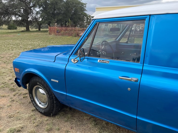 1967-chevrolet-c20-image-11