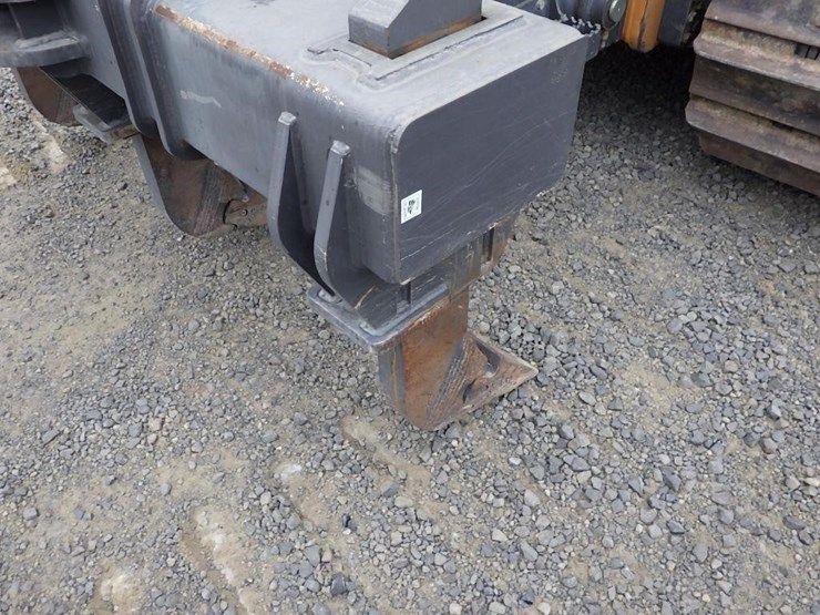 2015-case-2050m-image-20