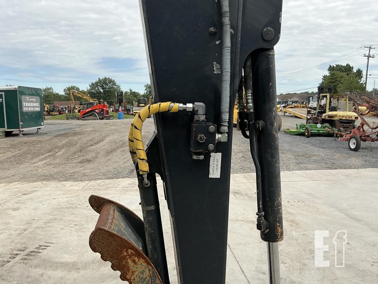 2022-deere-50g-image-12