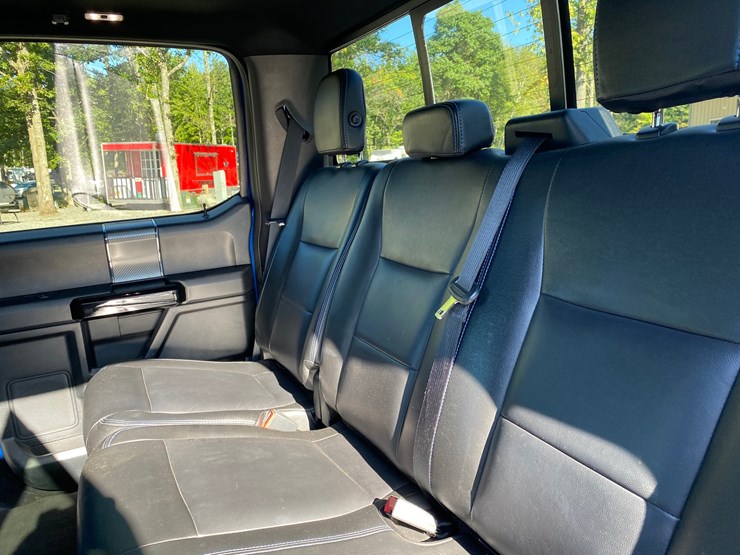 2018-ford-f150-image-35