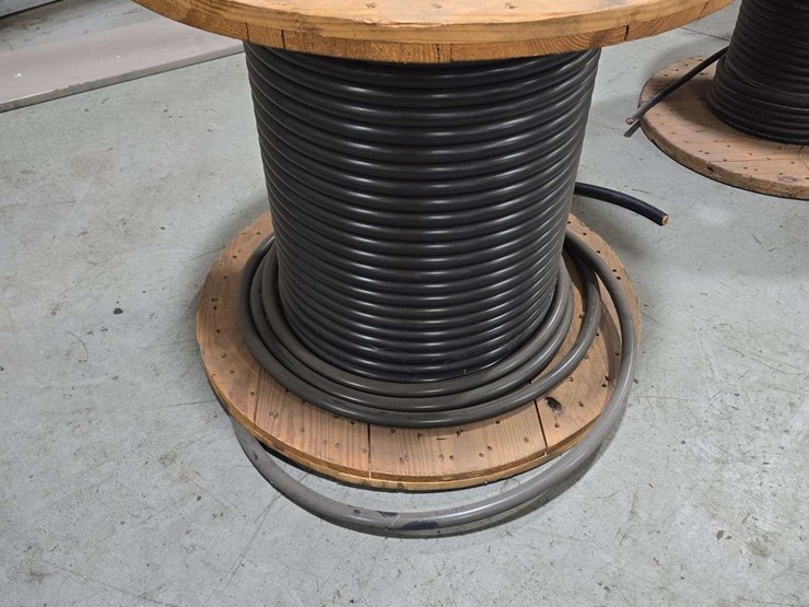 large-spool-of-south-wire,-power-cable,-4/0,-epr-5ku,-mv90-wet-or-dry-image-3