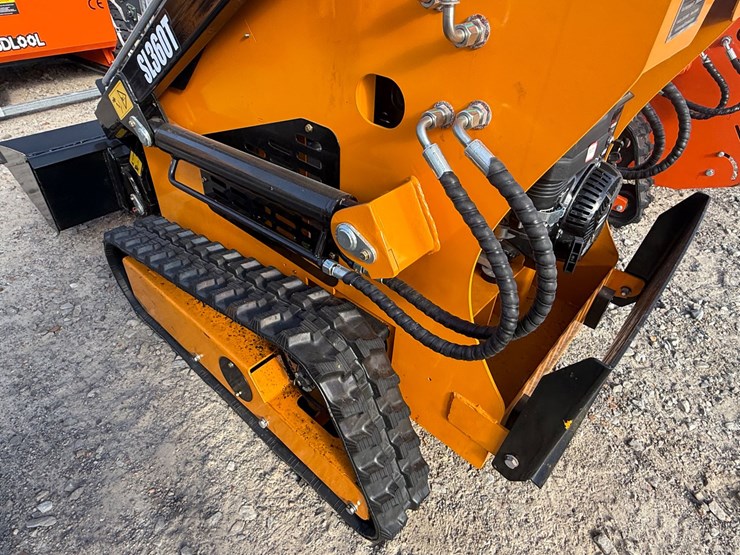 #81-•-sdlool-sl360t-stand-on-skid-steer-loader-360tj260850-inv#55116-image-6
