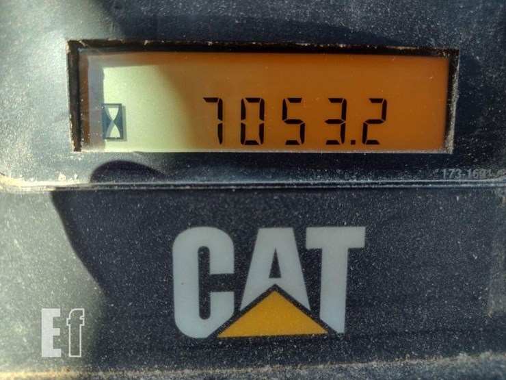 2004-caterpillar-d6r-xl-image-7