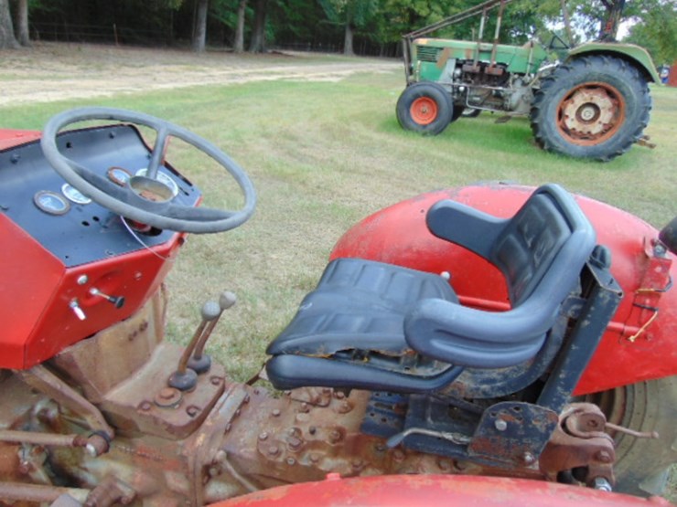massey-ferguson-235-image-8