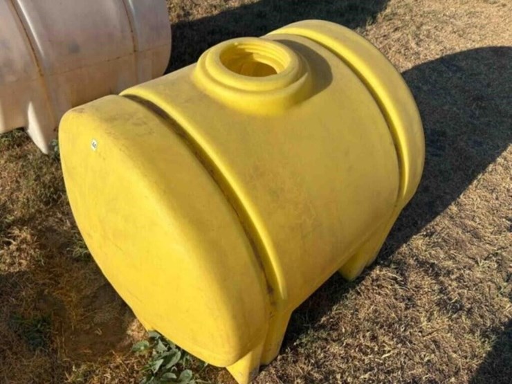 225-gallon-poly-tank-image-2