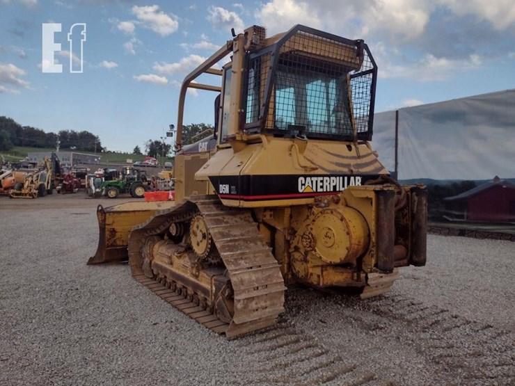 2006-caterpillar-d5n-xl-image-42